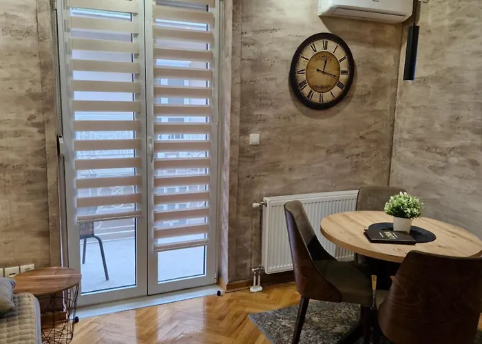 아파트 Lora Vrnjci